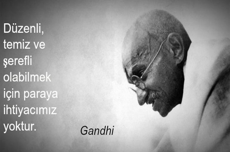 MOHANDAS KARAM&Ccedil;AND GANDİ (1869-1948)