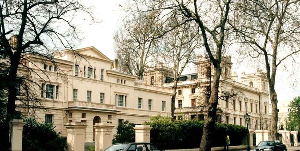9- Kensington Sarayı Bahçeleri