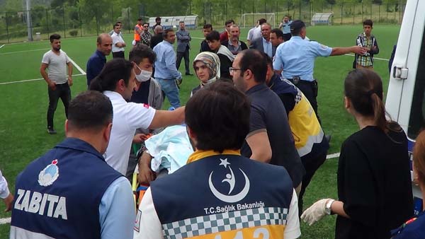 Kiraz toplarken Ã¼zerine dÃ¼ÅtÃ¼ÄÃ¼ demir, boynuna saplandÄ±
