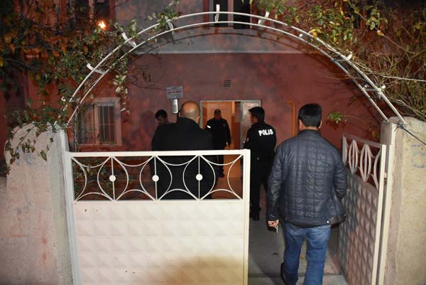 Kan donduran olay! 2 yaÅÄ±ndaki yeÄenini 5. kattan attÄ±