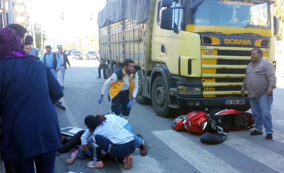 Ambulansa yol vermek istedi, sonrasÄ± korkunÃ§!