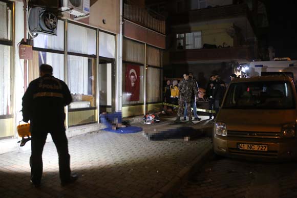 YÄ±lbaÅÄ± gecesi dehÅet! DÃ¼n not yazdÄ±, akÅam tartÄ±ÅtÄ±, sonra silahÄ±nÄ± alÄ±p geldi ve...