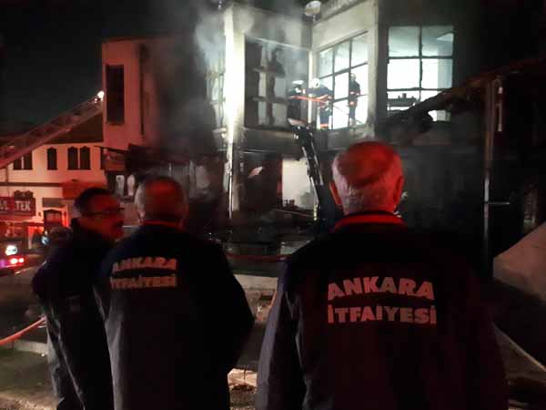 Ankara'da korkutan yangÄ±n: 6 iÅ yeri kullanÄ±lamaz hale geldi