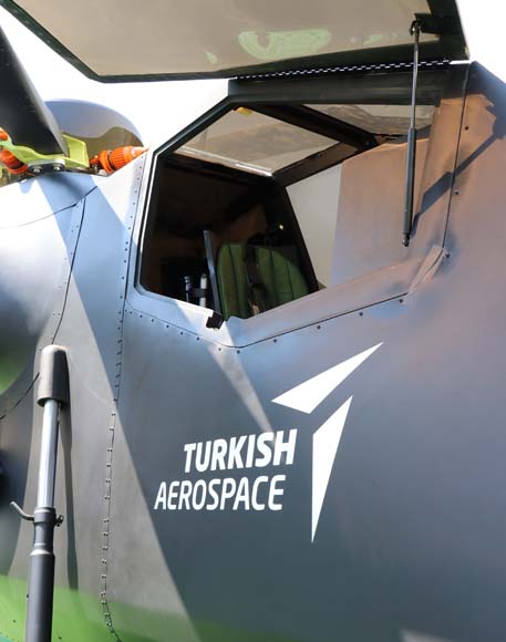 'Atak-2' ilk kez vitrine Ã§Ä±ktÄ±!