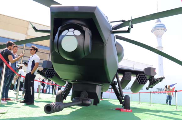 'Atak-2' ilk kez vitrine Ã§Ä±ktÄ±!
