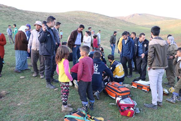 Kahreden olay! Kar sularÄ±ndan oluÅan gÃ¶let iki kuzene mezar oldu