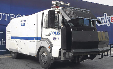 Emniyet teşkilatı büyük silah ve zırhlı araç alımına başladı