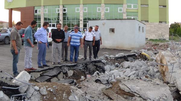 Iğdır Valisi Ünlü'yü kızdıran görüntü