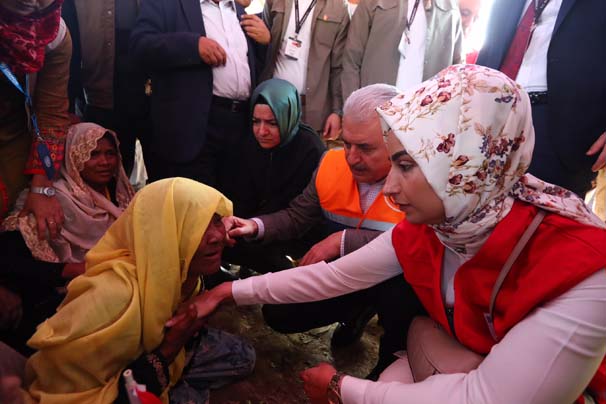 Başbakan Yıldırım: Hemen insanlık ayıbını ortadan kaldırmalıyız