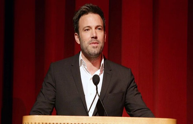 Ben Affleck yeniden yönetmen koltuğunda 