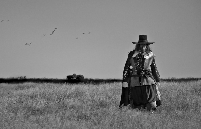 ''A Field in England'' herkese ulaşacak