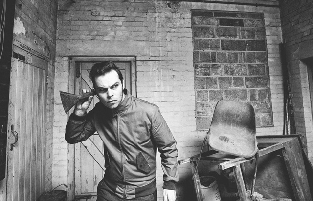 Gaz Coombes Salon'un konuğu