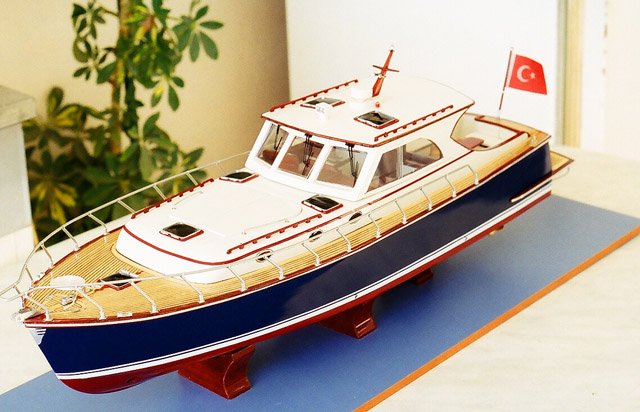 Ünlü gemiler İstanbul'da