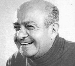 Ahmed Arif, ilk kez sahnede