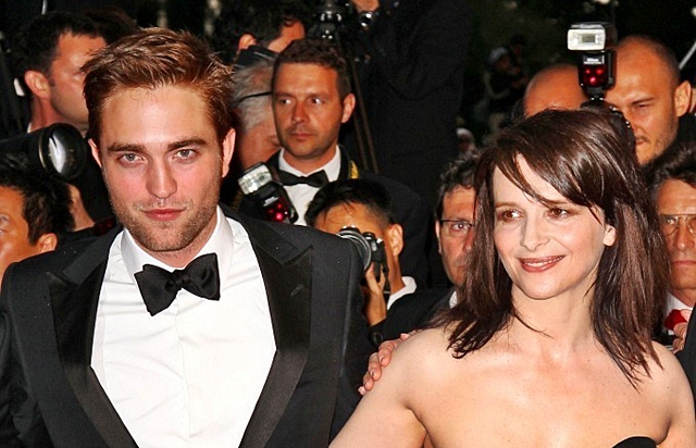 Pattinson Juliette Binoche'la başrolde