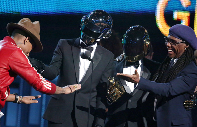 Grammyler Daft Punk ve Macklemore'a