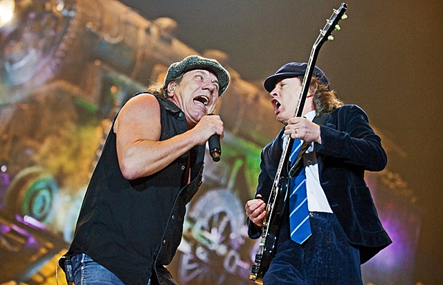 AC/DC 40. yıl turnesine çıkacak