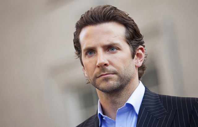 Bradley Cooper, polisiye uyarlamada