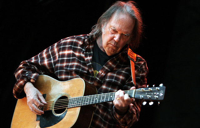 Neil Young'ın şirketine hissedar olun
