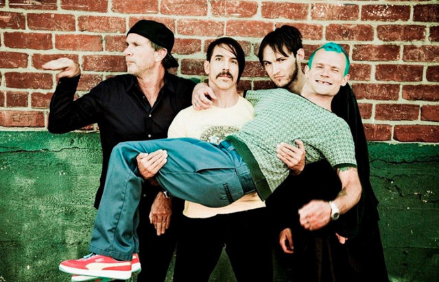 Yeni Red Hot Chili Peppers albümü geliyor