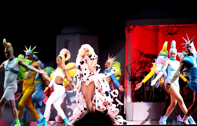 Lady Gaga canavarlarıyla İstanbul'da buluştu