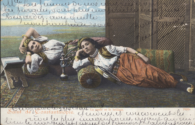 Kartpostallarla Osmanlı ve Cumhuriyet kadınları