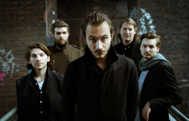 Editors Aralık'ta Volkswagen Arena'da