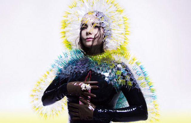 Björk ve Morton’ın emailleri yayınlanacak