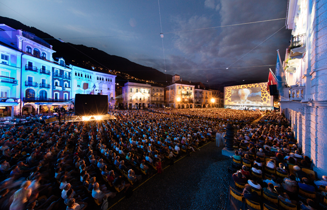 Locarno’da kükreyen leopar