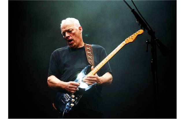 David Gilmour'dan mahkumlara destek