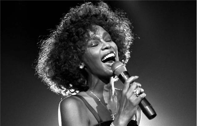 Whitney Houston'a hologram turu