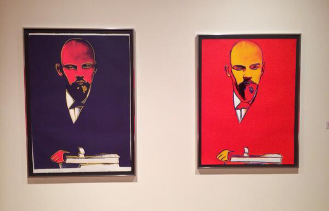 Andy Warhol'un Lenin tablosu satıldı