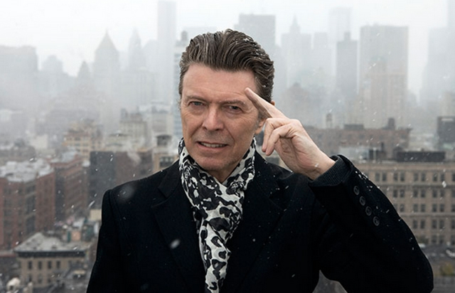 Bowie'den yeni albüm sürprizi