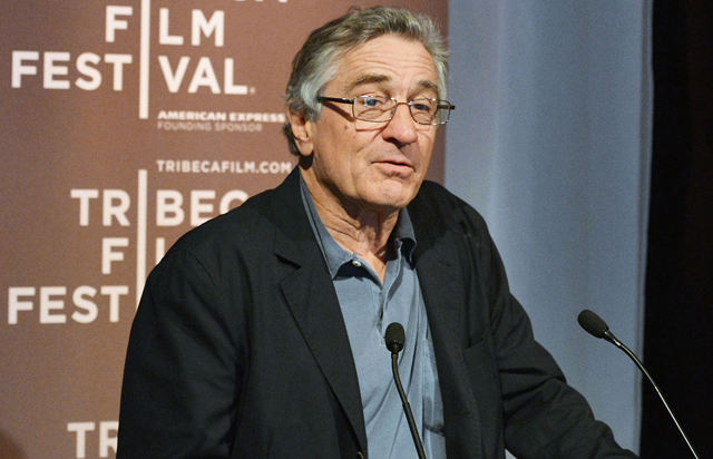 Robert De Niro'dan aşı karşıtı filme engel