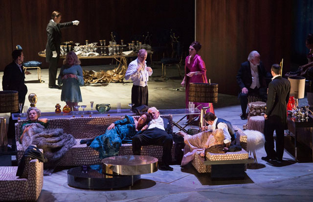 Buñuel'in 'Yokedici Melek'i opera sahnesinde