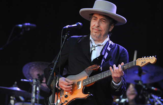 Bob Dylan: "Müsait olursam katılacağım"