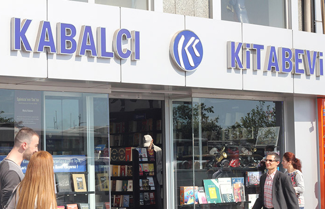 Beşiktaş'ın simge kitabevi Kabalcı kapandı