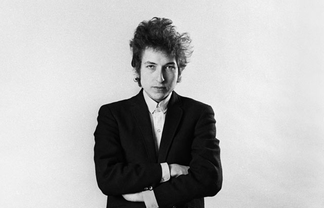 Bob Dylan, Nobel Ödülü’nü aldı 