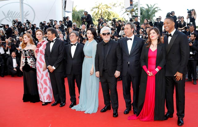 Cannes Film Festivali tartışmalarla başladı