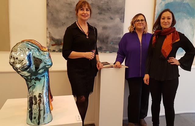 Paris'te üç Türk kadın sanatçının sergisi "Kesişen Bakışlar"