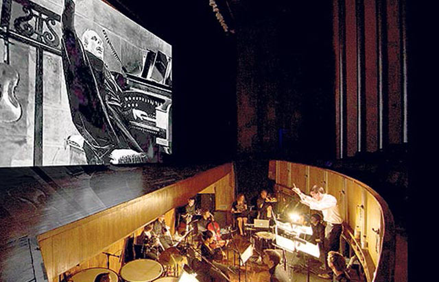 Berklee Silent Film Orchestra, Zorlu’da