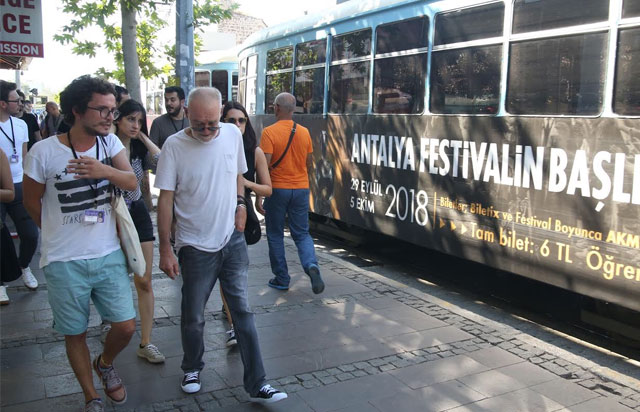Dünyaca ünlü Macar yönetmen Bela Tarr, Antalya’ya geldi