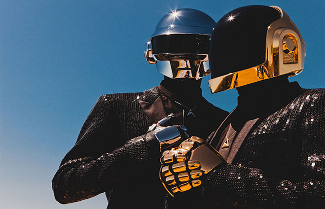 Ünlü elektronik müzik ikilisi Daft Punk dağıldı