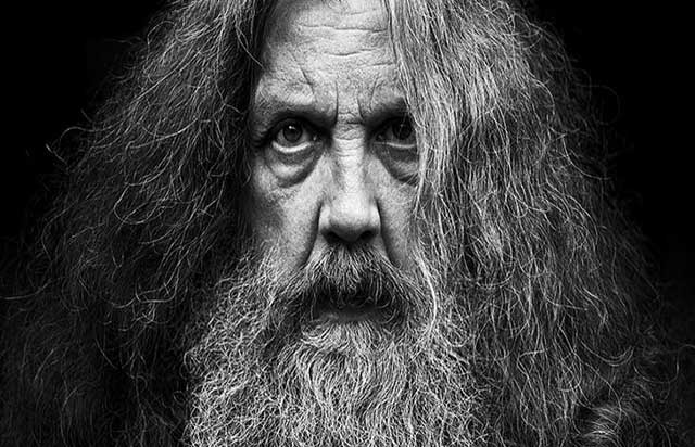 Alan Moore’dan öykü kitabı müjdesi