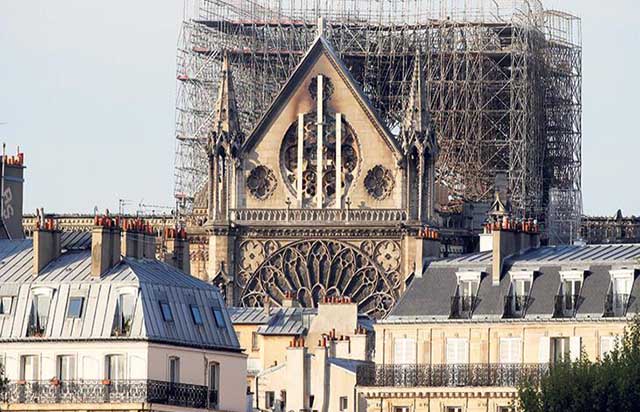 Katedral destek bekliyor