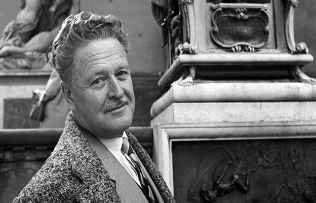 Bütün şiirler Nâzım Hikmet’e