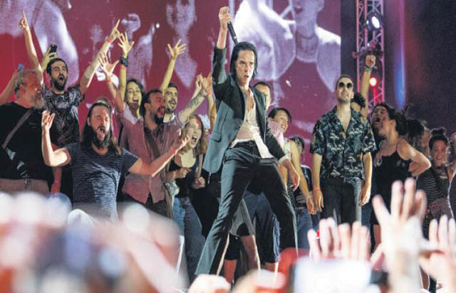 Nick Cave geliyor