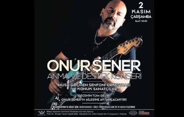 Müzisyenler Onur Şener için sahnede