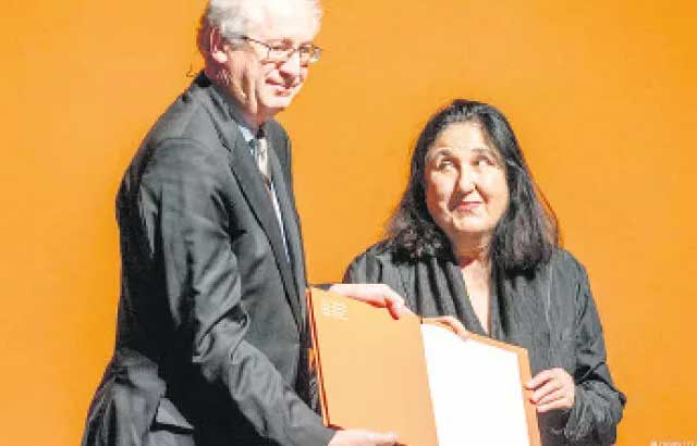 Georg-Büchner Ödülü Özdamar’a verildi