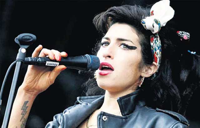 Amy Winehouse’un hayatı film oluyor
